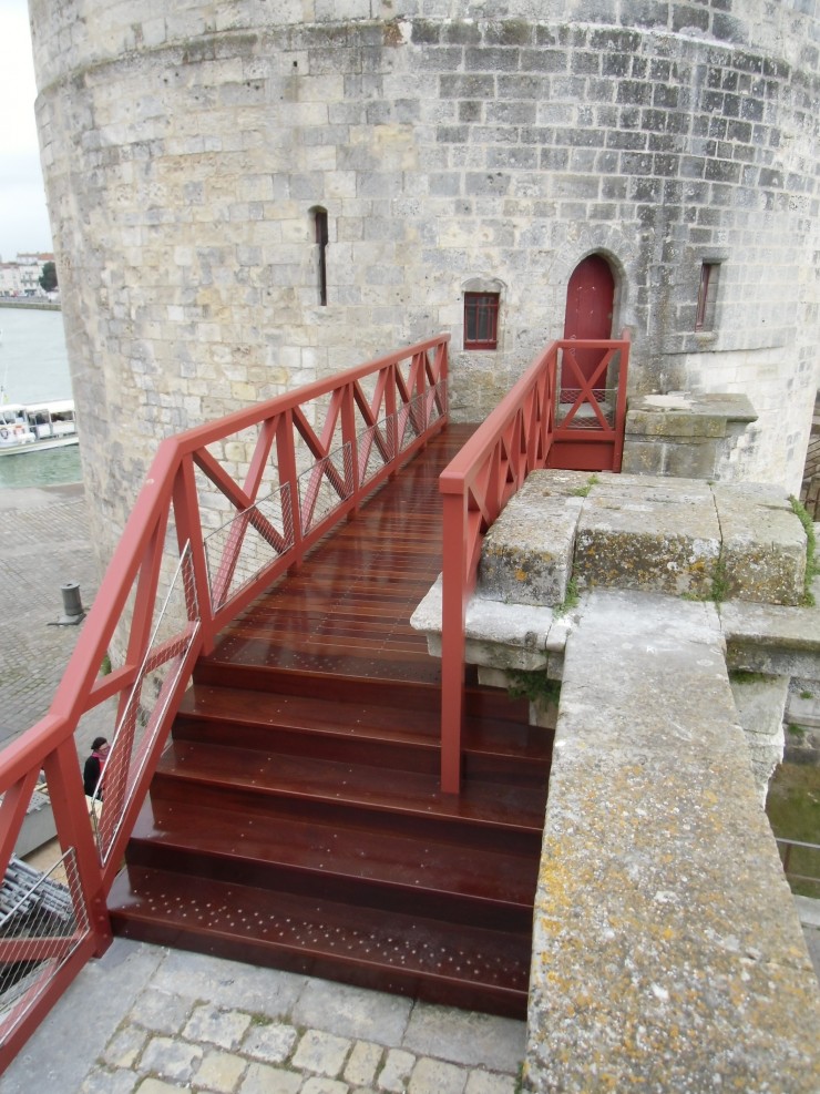 Passerelle Tour de la Chaine